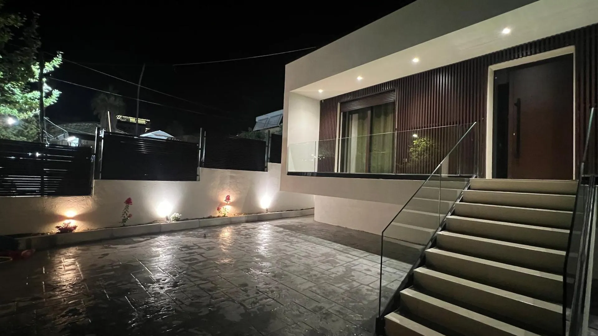 Homestay Vlora Sunset Rooms
