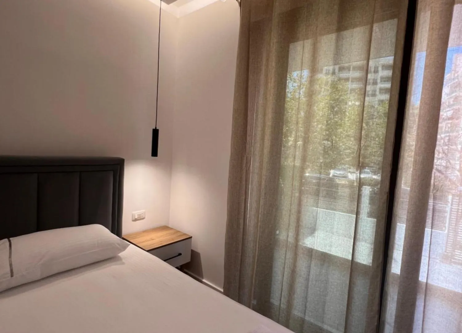 Vlora Sunset Rooms Albania